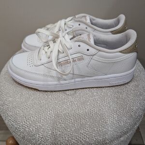 Reebok Club C 85 shoes in white and beige